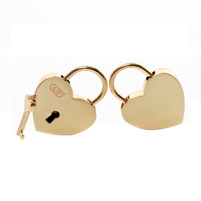 Gold Big Heart Love Padlocks